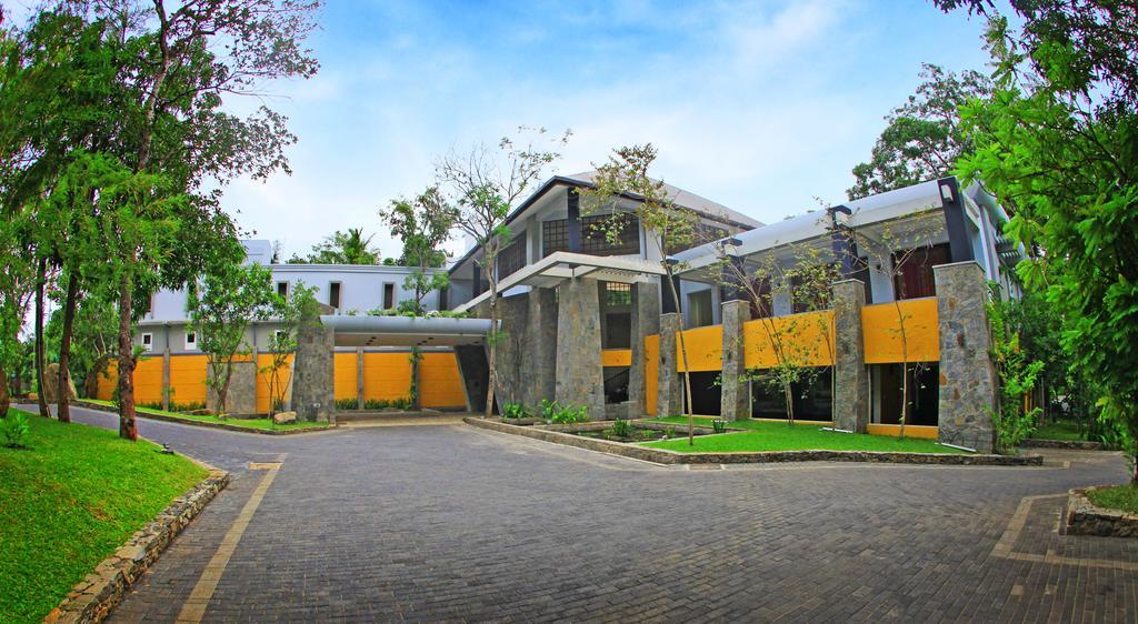 Grand Udawalawe Safari Resort Экстерьер фото