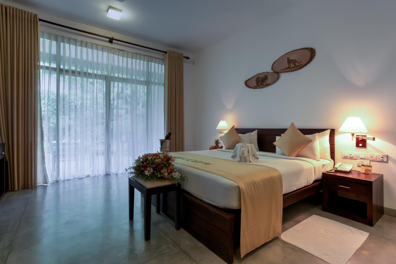 Grand Udawalawe Safari Resort Экстерьер фото