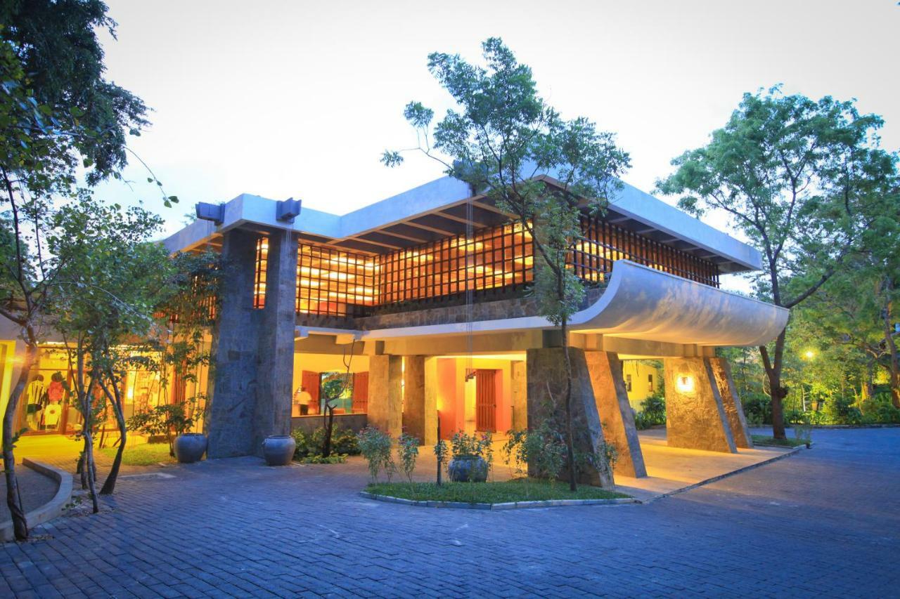 Grand Udawalawe Safari Resort Экстерьер фото